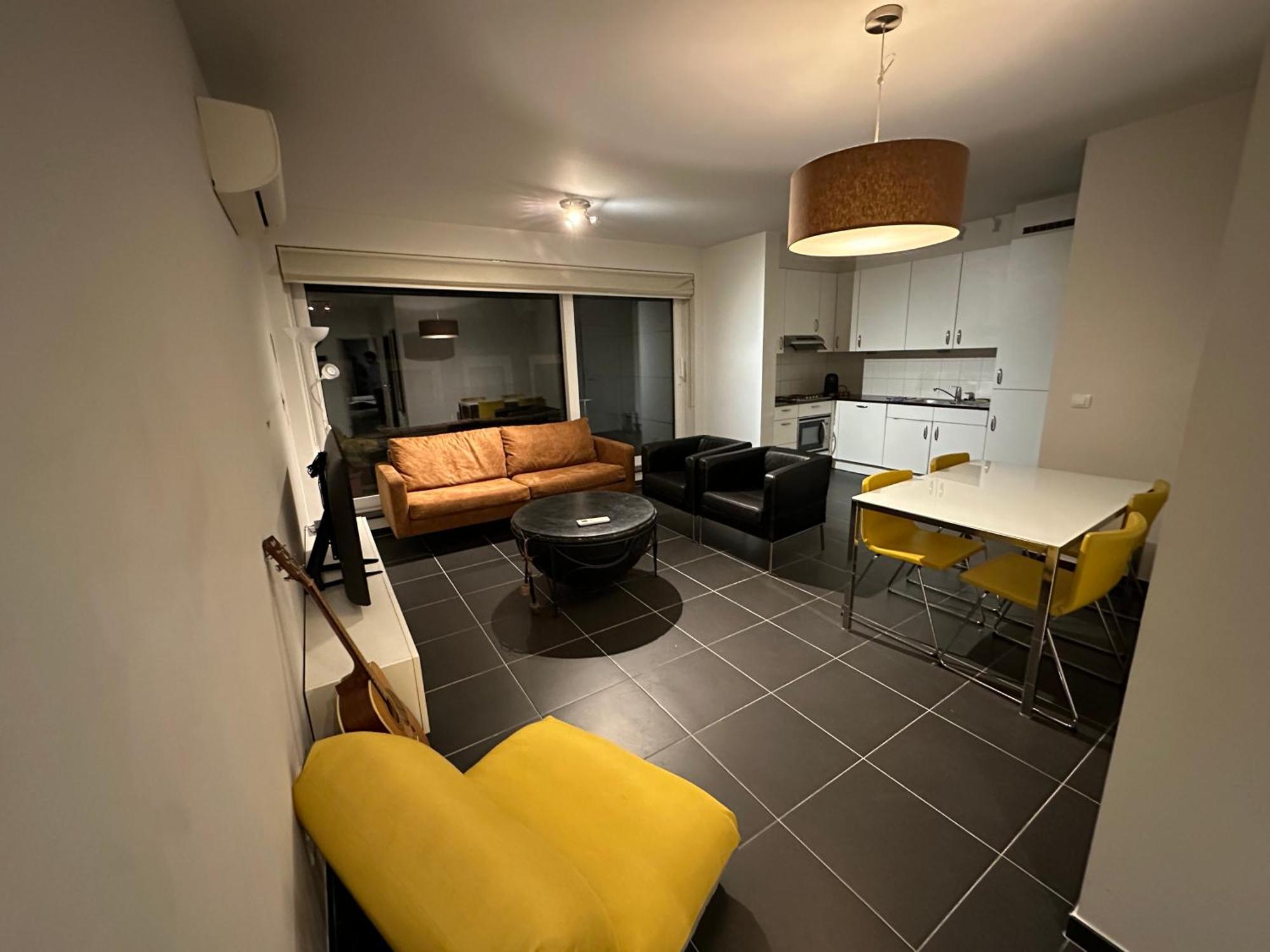 Apartment With Balcony In Brussels Center Exterior photo